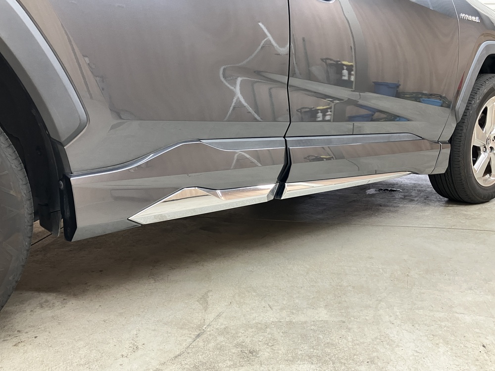 サイドスカート