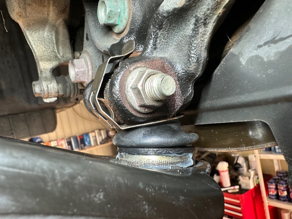 ロアアームブーツ After