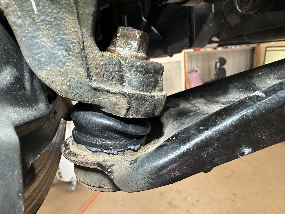 ロアボールジョイントブーツ After