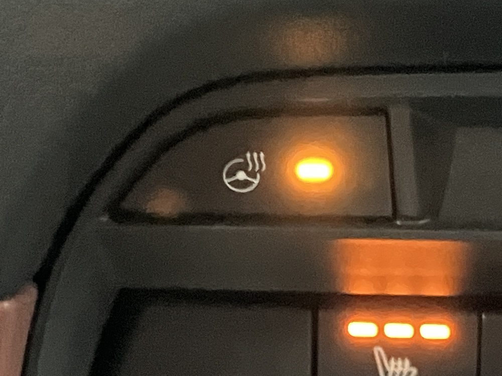 ステアリングヒーター