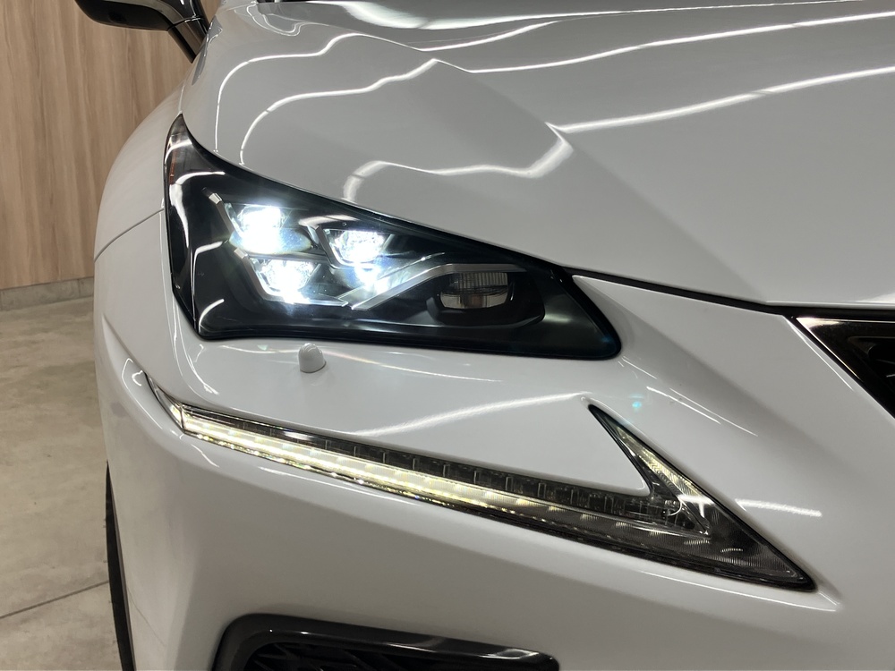 角型3眼LEDヘッドランプ