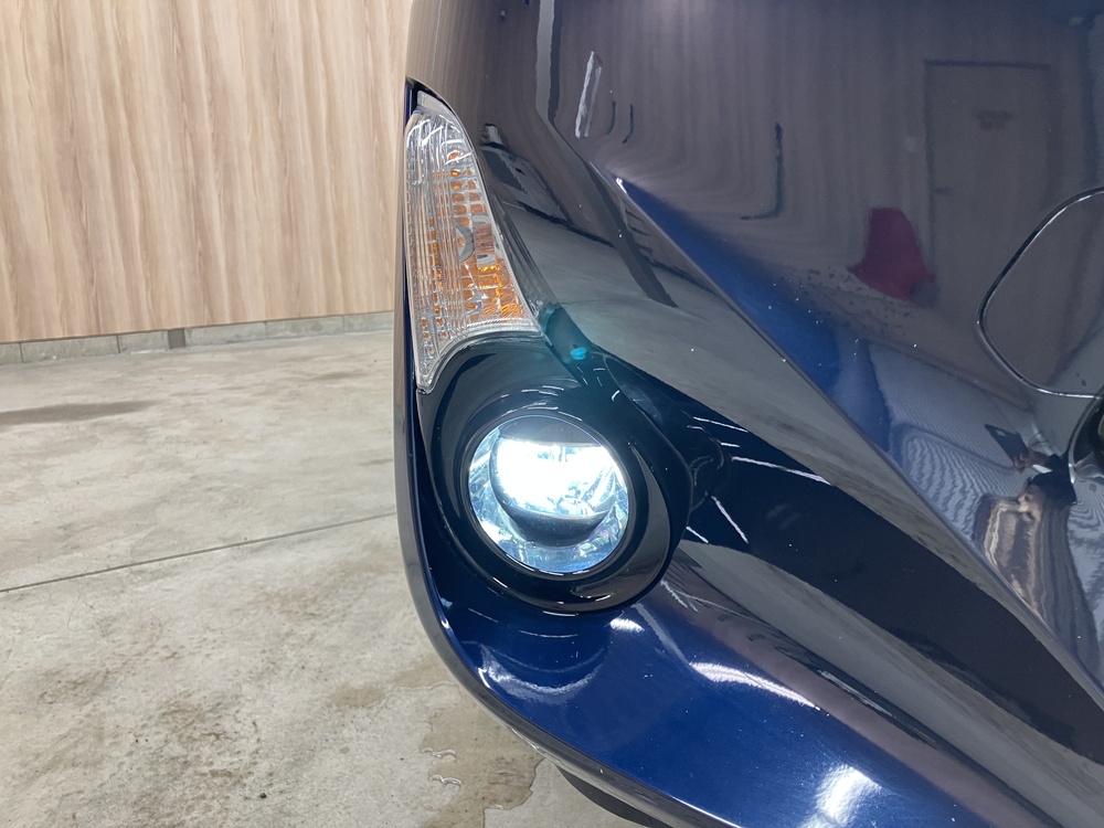 LEDフロントフォグランプ