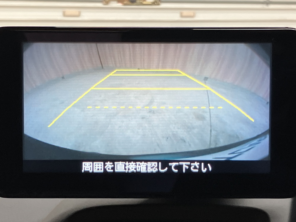 センターディスプレイ 3