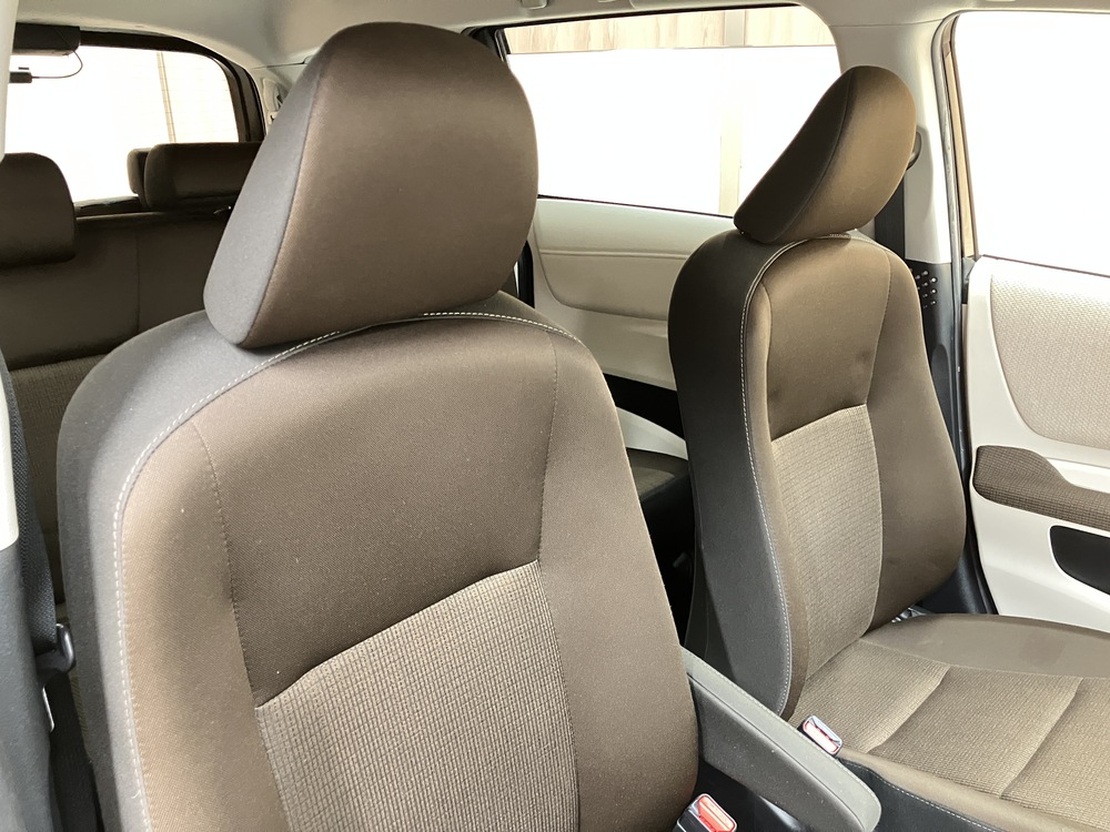 フロマージュ内装／ブラウンファブリックシート