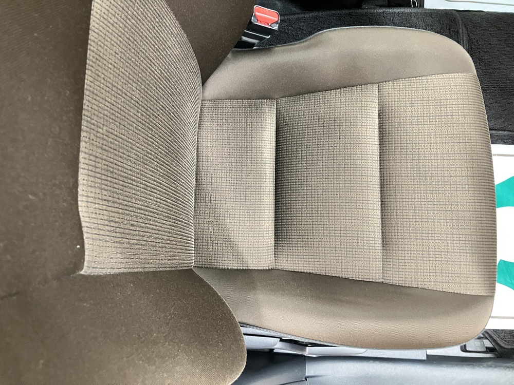 フロマージュ内装／ブラウンファブリックシート