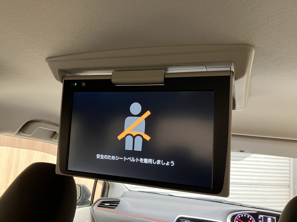 12.1型後席ディスプレイ