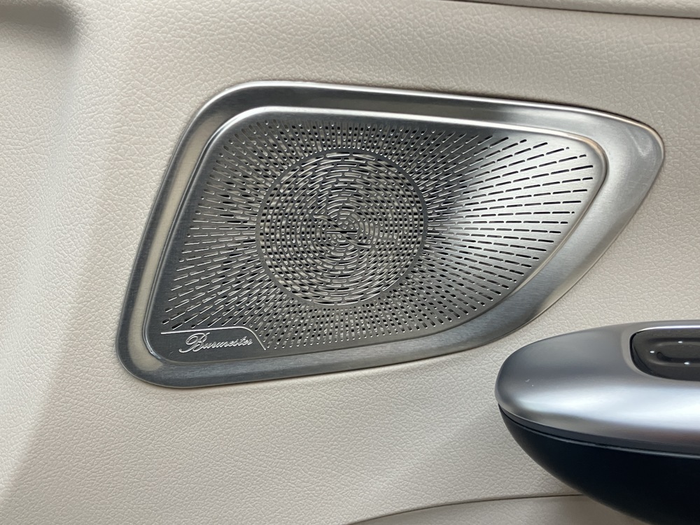 Burmester 3Dサラウンドサウンドシステム 1