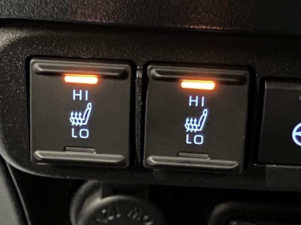 ステアリングヒーター