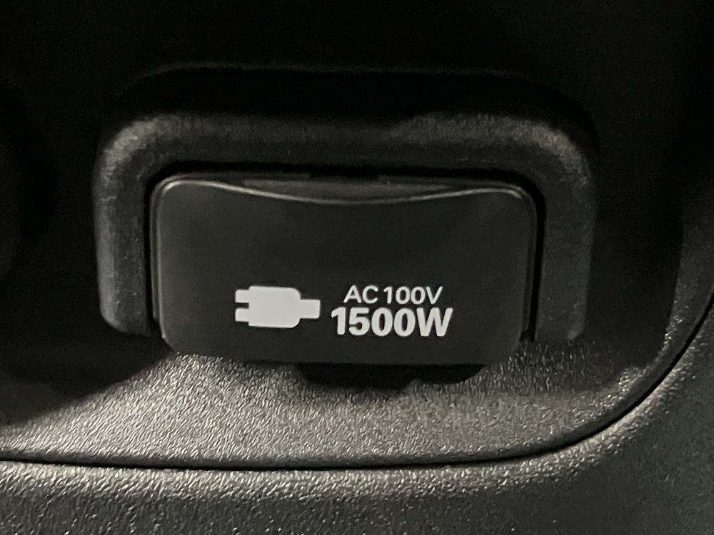 アクセサリーコンセント/外部給電アタッチメント 画像1