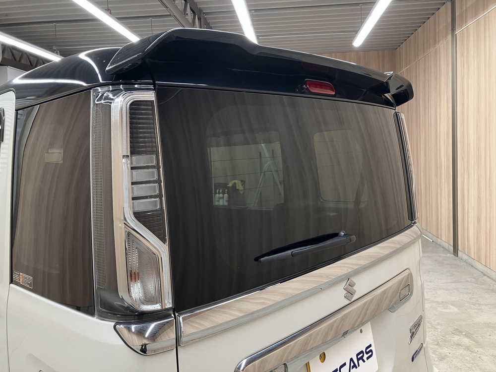 ブラックリアスポイラー