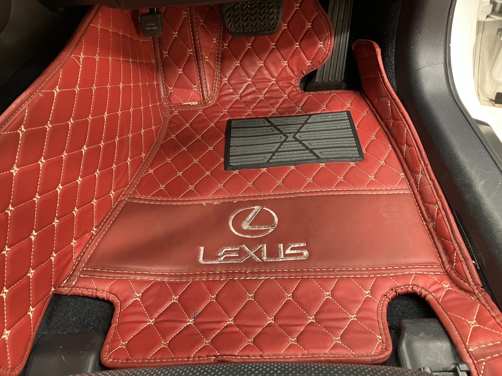 フロアマット（赤）画像1