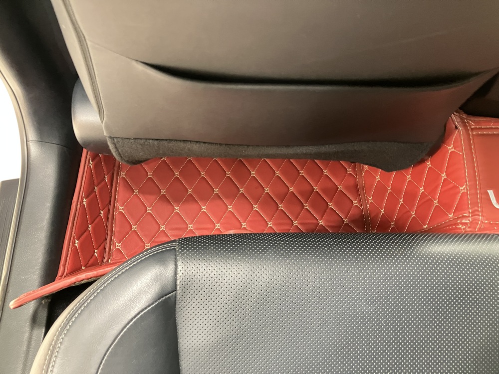 フロアマット（赤）画像3