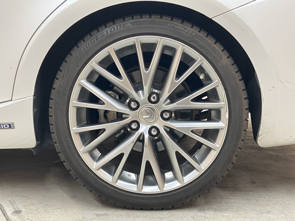 18インチメッシュアルミホイール画像3