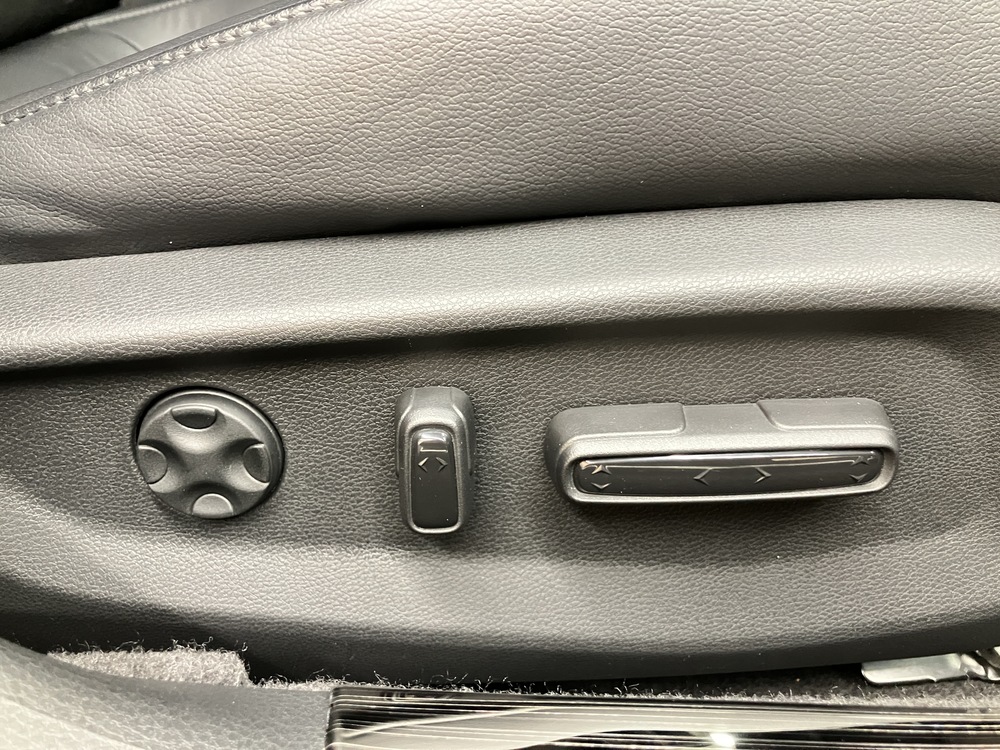 ブラック革シート3